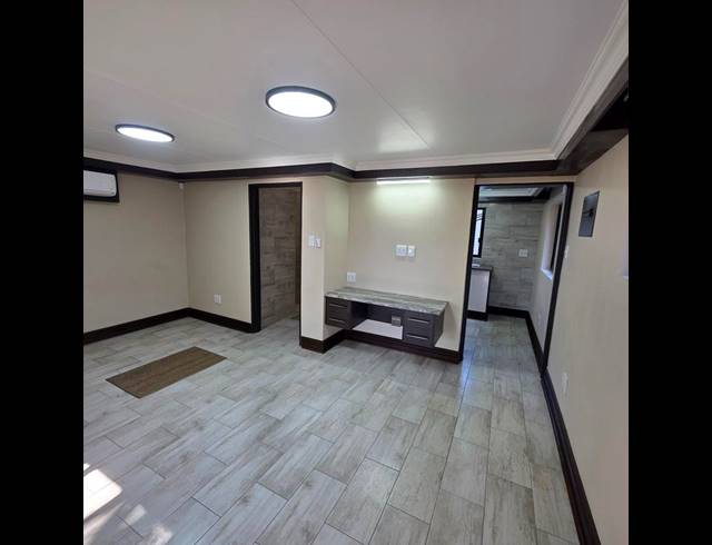 1 BEDROOM PROPERTY TO RENT IN MENLO PARK